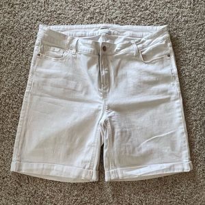 Old Navy White Bermuda Jean Shorts